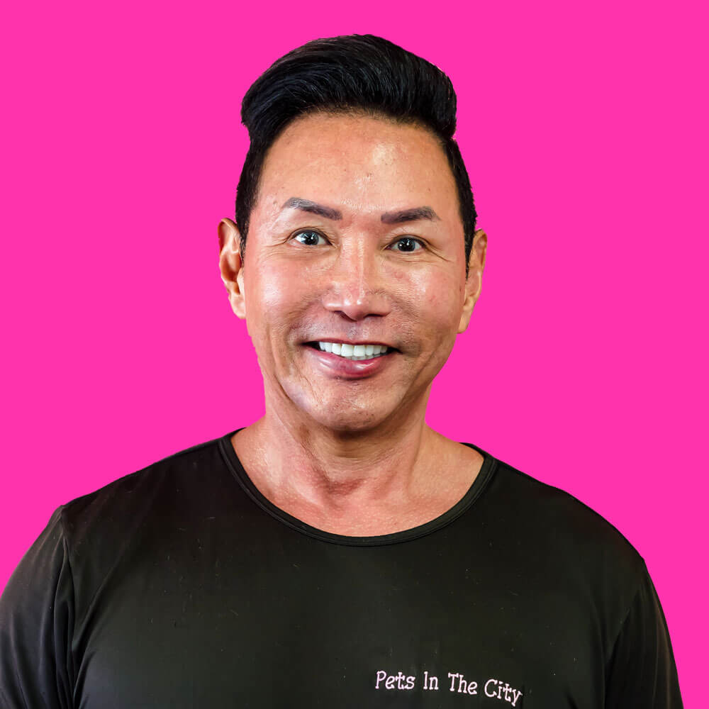 Brian at Pets in the City Hawaii